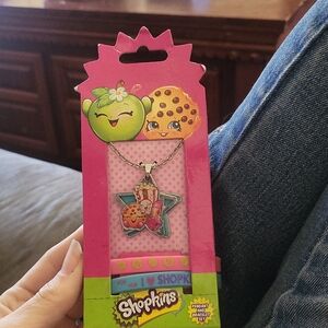 Shopkins Star Pendant Necklace With 2 Bracelets.